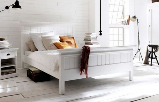 Decoration Ideas for your White Bedroom (6 Tips)