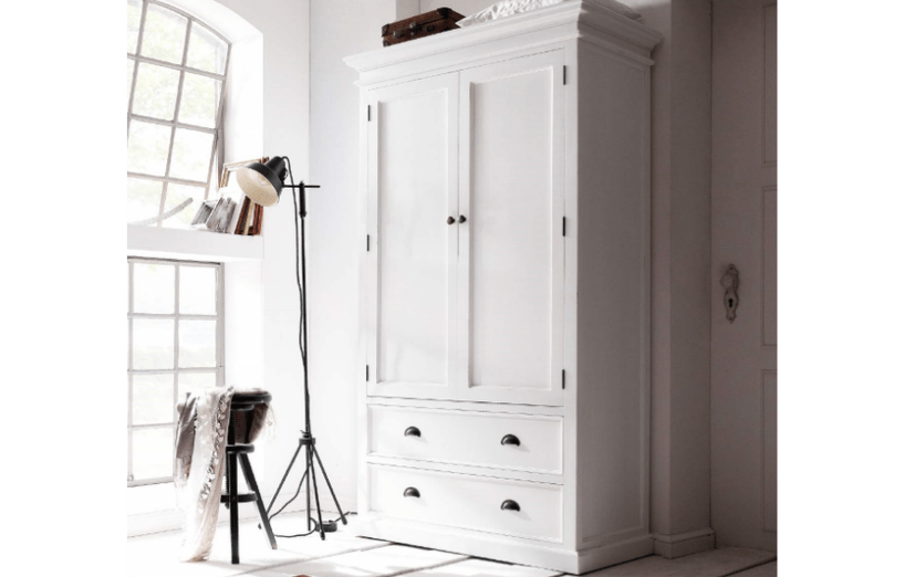 Exclusive Photos and Video of the Halifax White Wardrobe