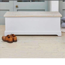 Baumhaus Signature Grey Hallway Storage Bench - White Tree Furniture